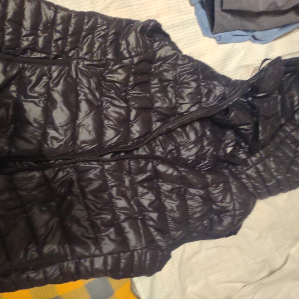 Sleeve less jacket